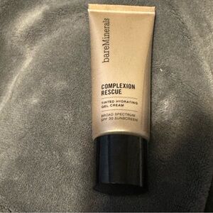 bareMinerals Complexion Rescue Tinted Hydrating Gel Cream - Cedar (11)
